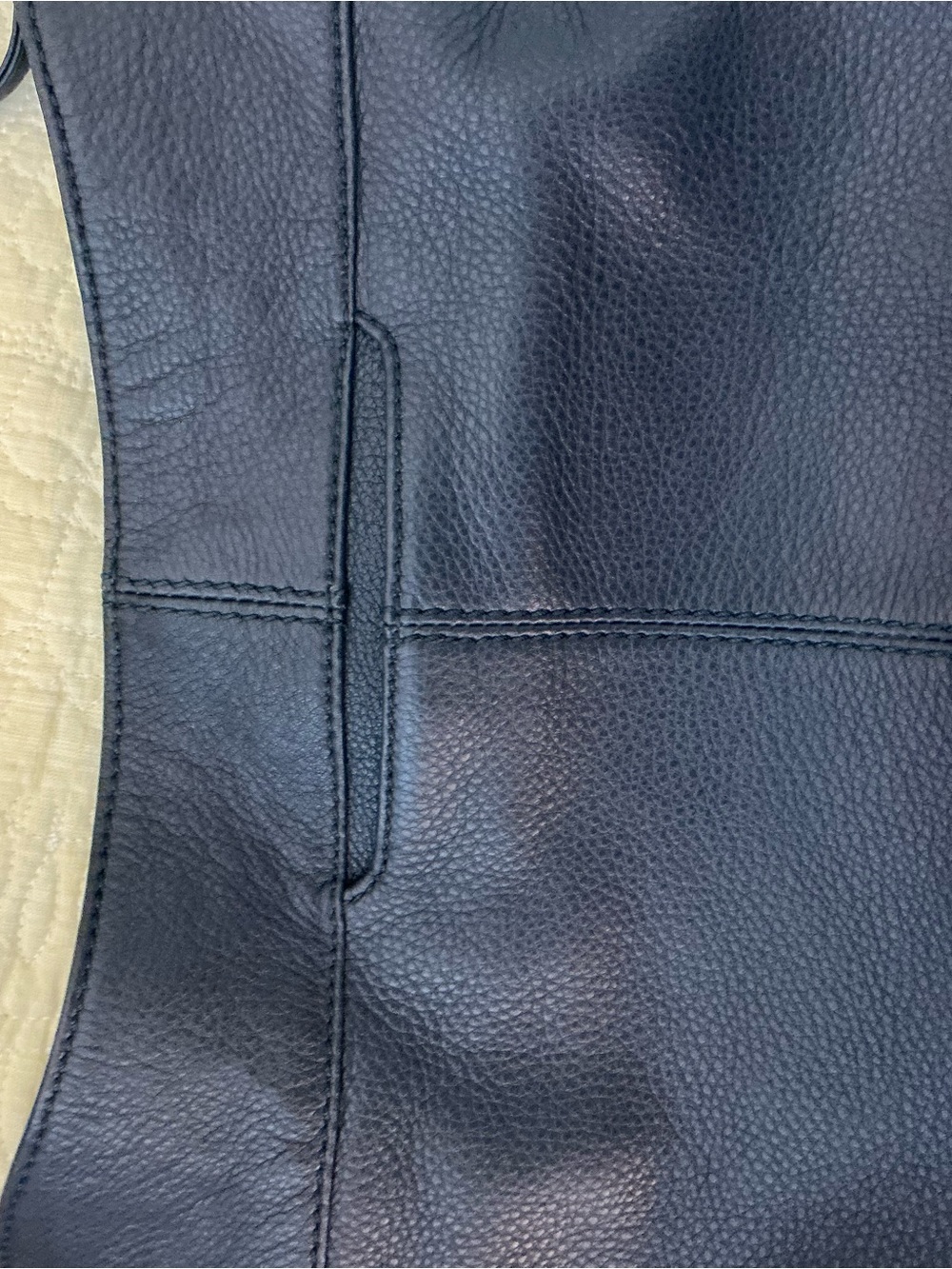 HOBO Navy Pebbled Leather PIER Bag with Gold Hardware - Picture 6 of 6